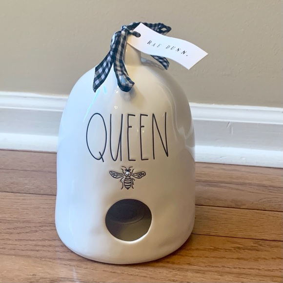 Rae Dunn QUEEN BEE Birdhouse